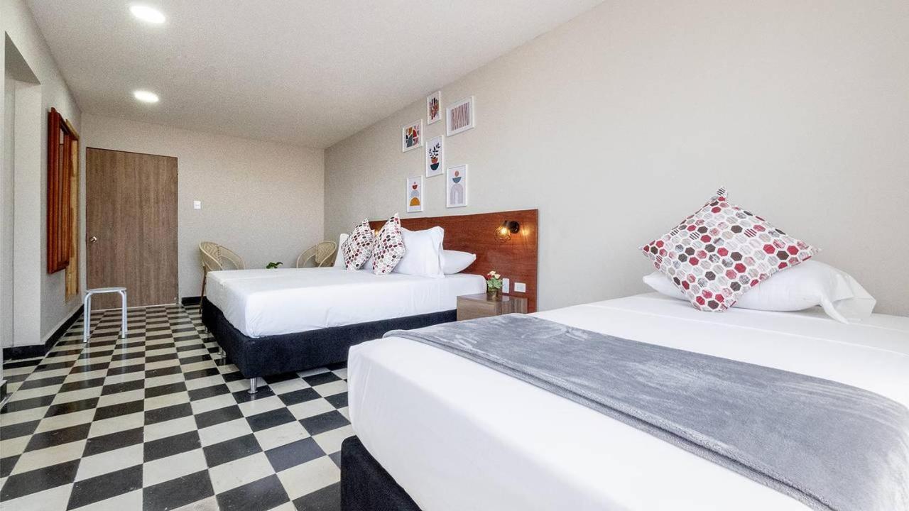 Cartagena Hostel Dorado Plaza Getsemani מראה חיצוני תמונה